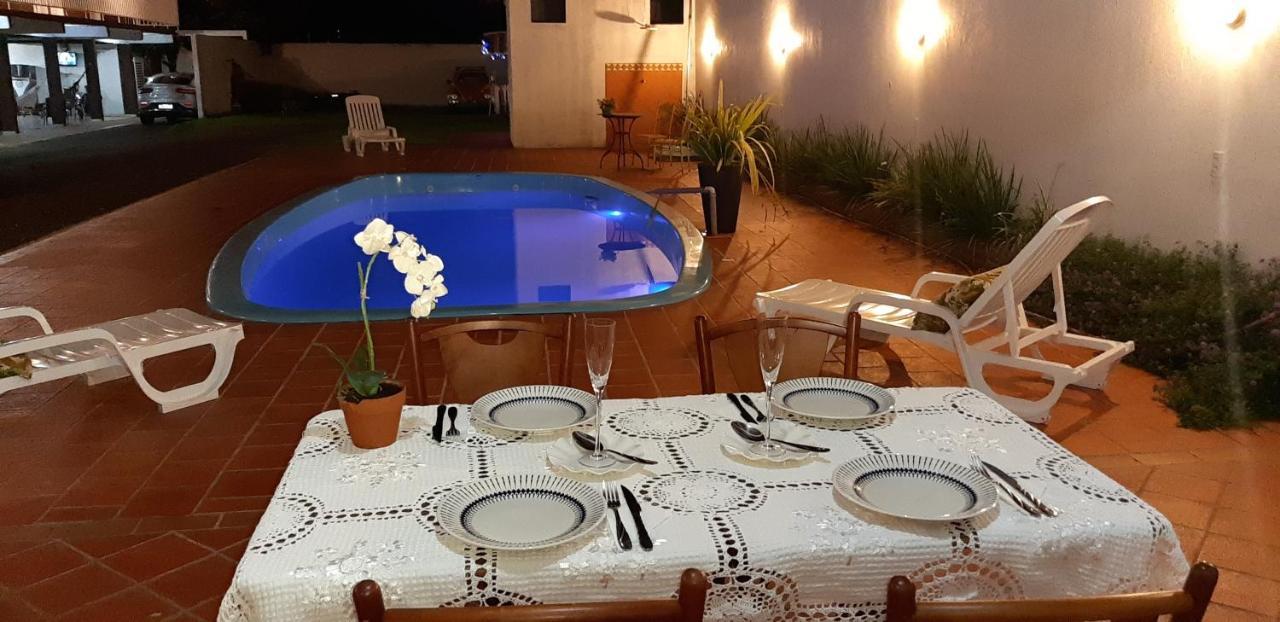 Pousada Cris Garden Bed&Breakfast Foz do Iguaçu Exteriör bild