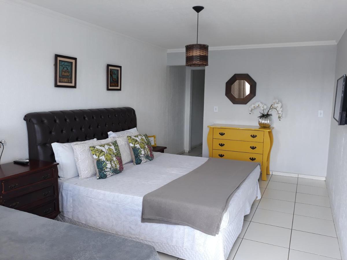 Pousada Cris Garden Bed&Breakfast Foz do Iguaçu Exteriör bild